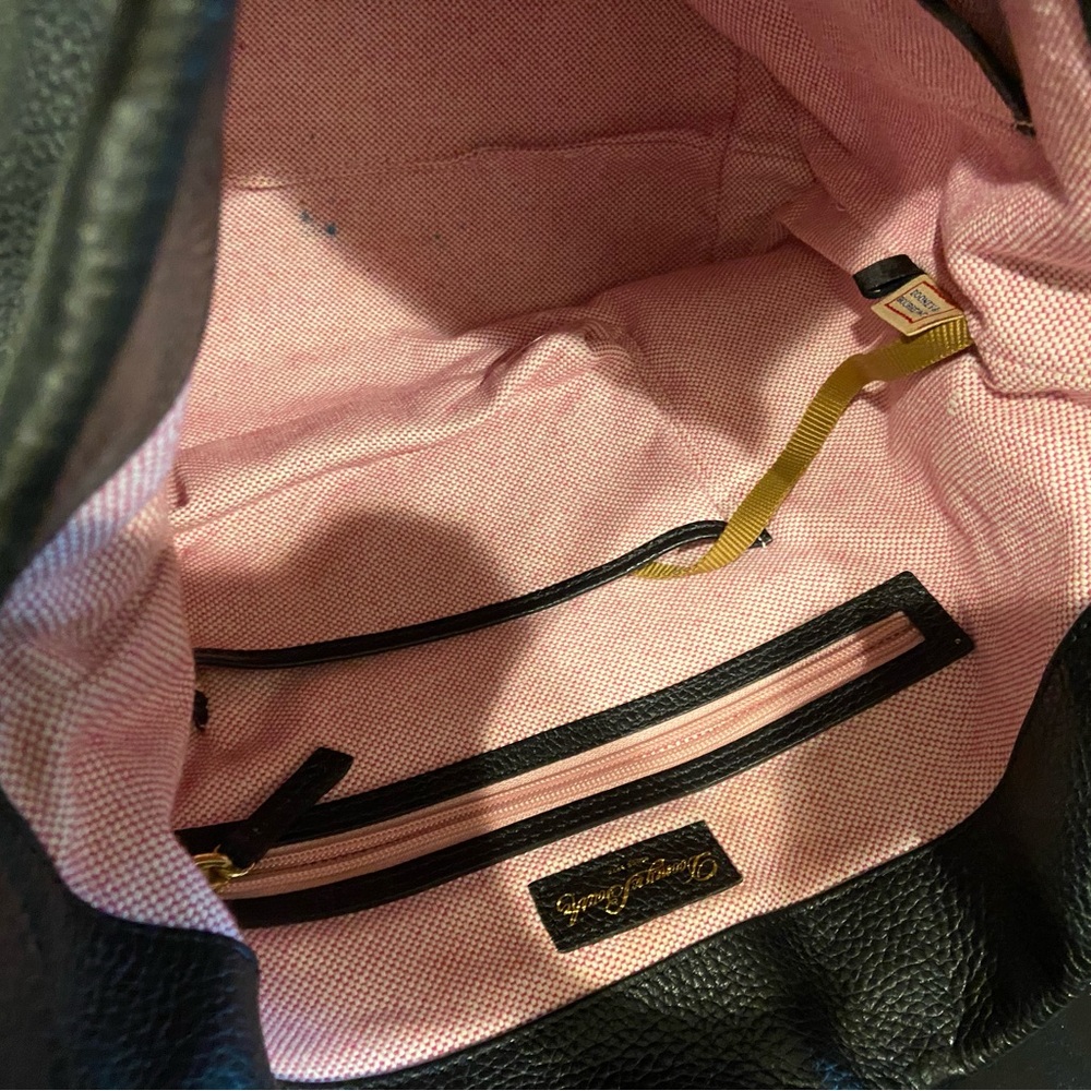 Genuine Pebble Leather Dooney And Bourke Shoulder Bag… Gem